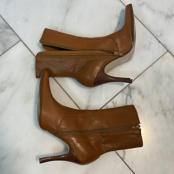 Wild Pair Serena cognac midcalf booties size 7.5 - Picture 6 of 11